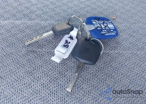 2015 GMC Savana 2500 Work Van z USA, uszkodzony, nr VIN 1GTW7FCF0F1901199